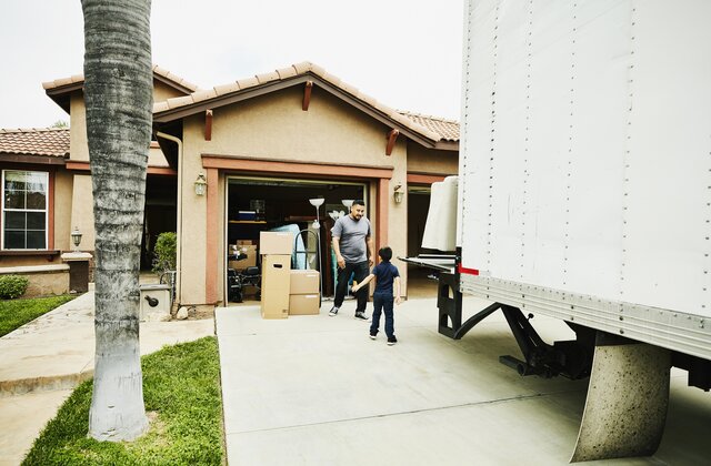 moveout-04